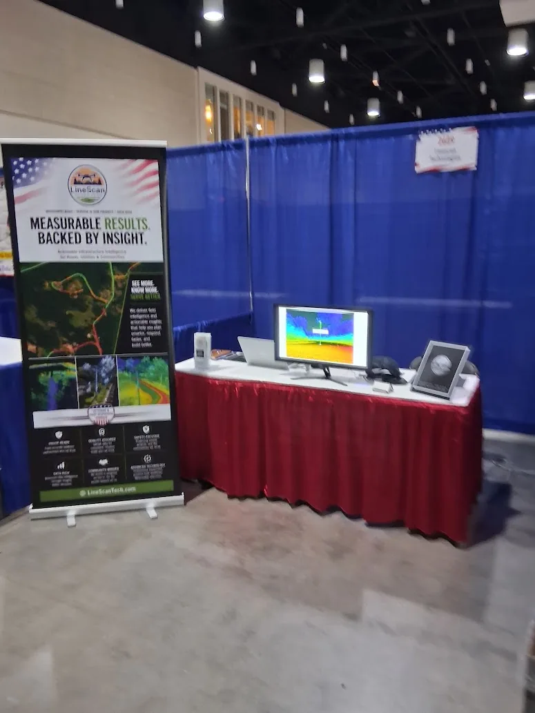 LineScan trade show booth